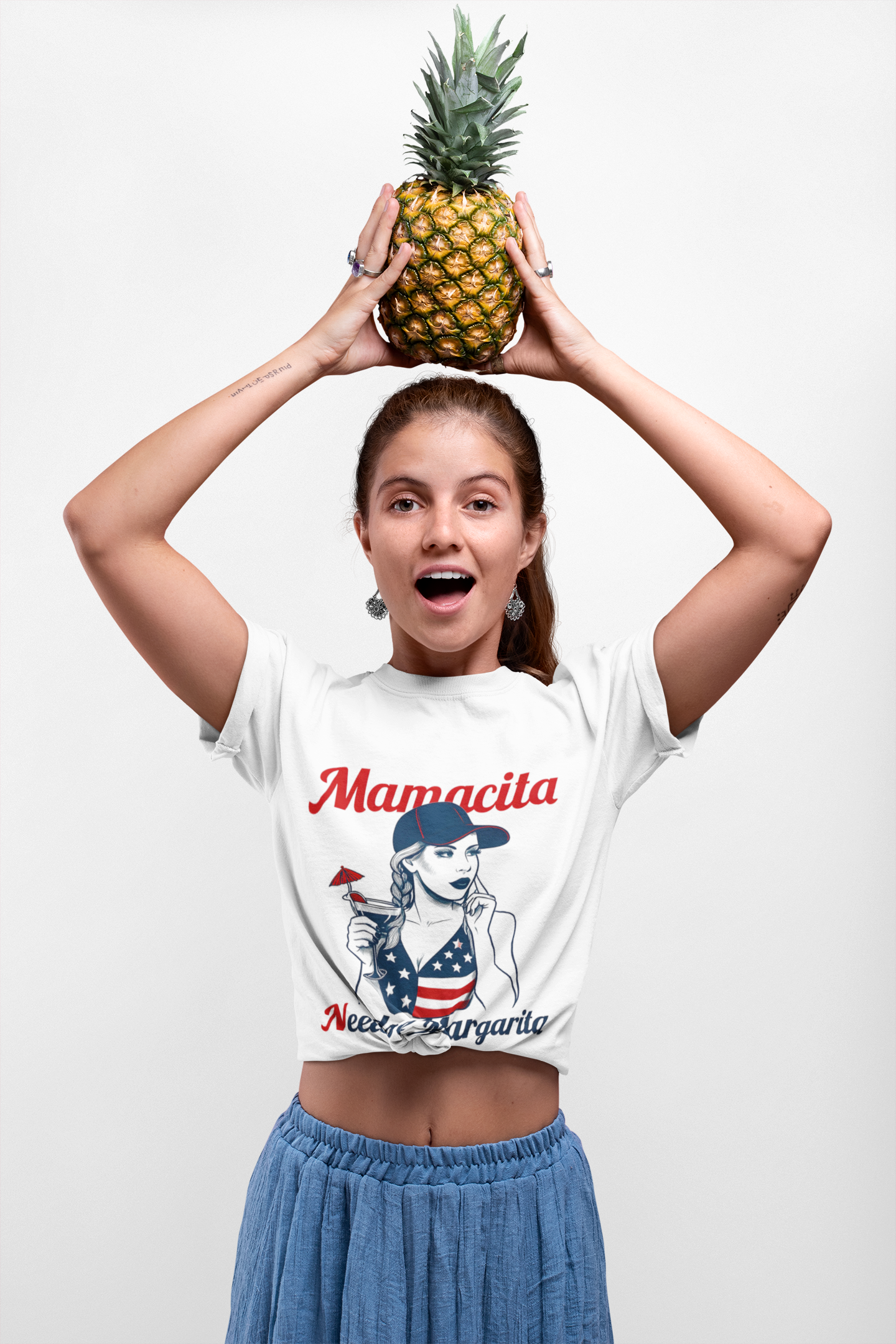 Mamacita Needs a MARGARITA T-SHIRT