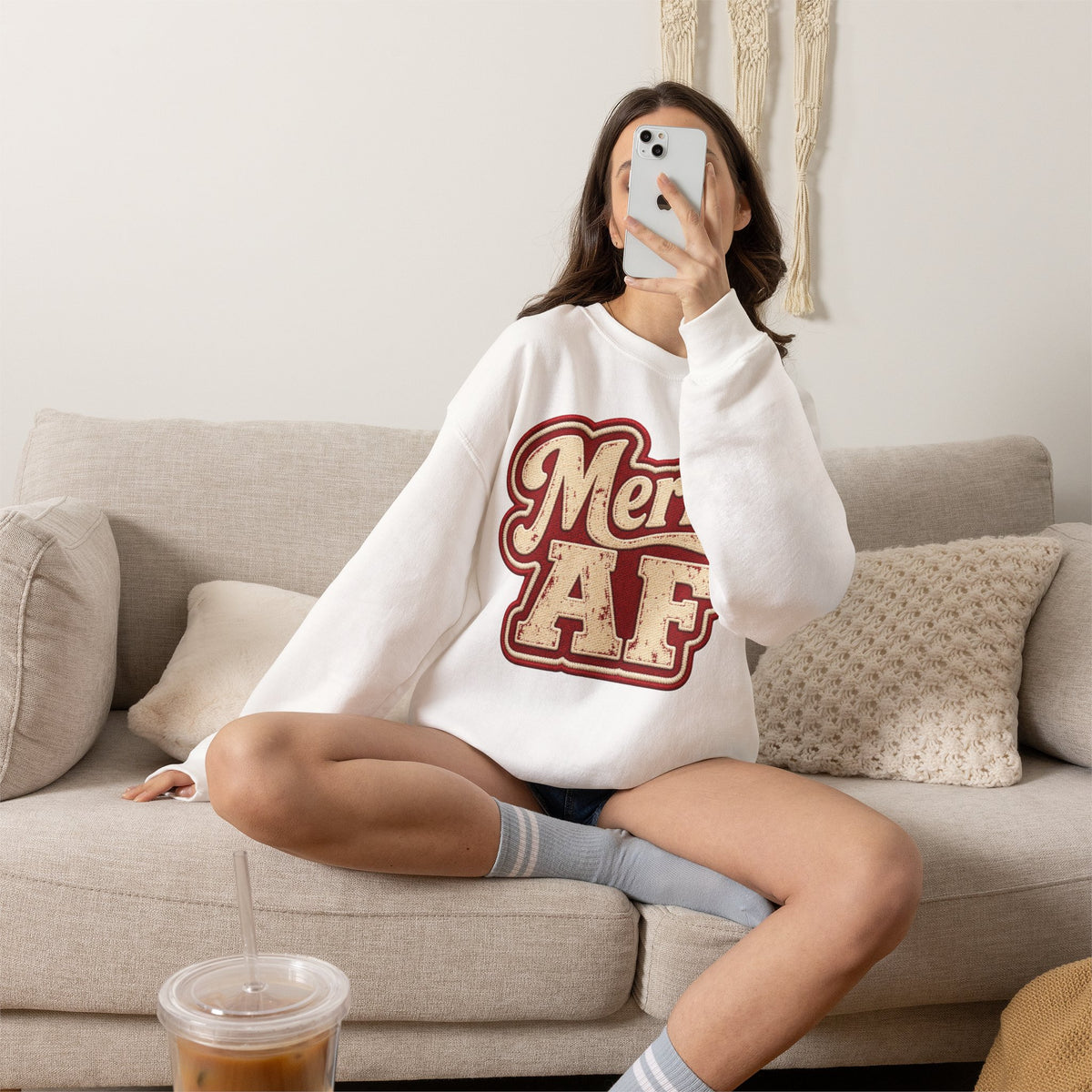 Merry AF Sweatshirt – Funny Retro Holiday Crewneck