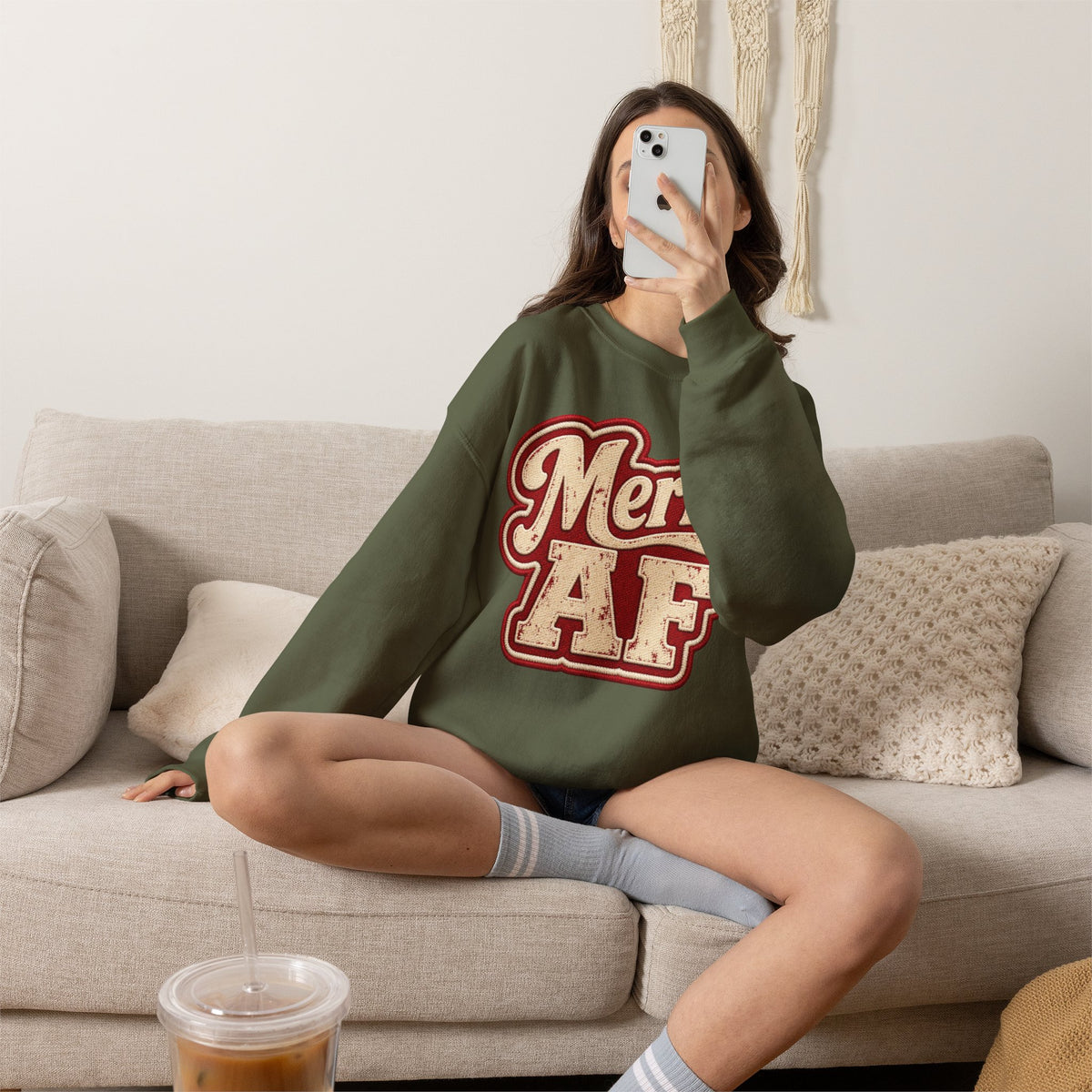 Merry AF Sweatshirt – Funny Retro Holiday Crewneck