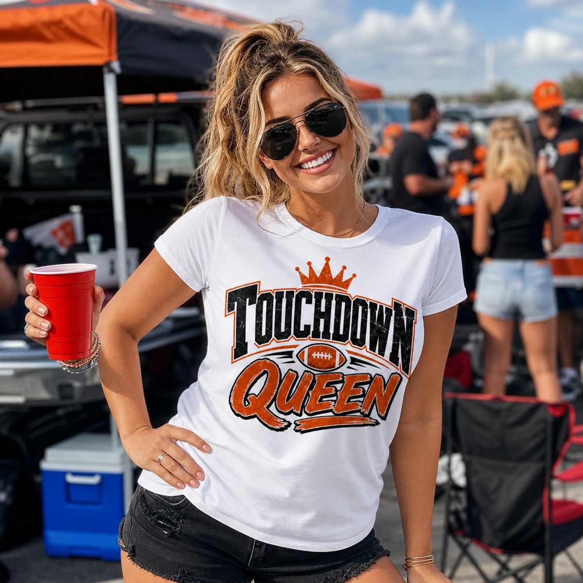 Touchdown Queen T-SHIRT Football Season Tailgate Time
