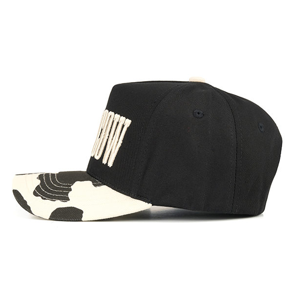 C.C Holy Cow trucker hat - Black