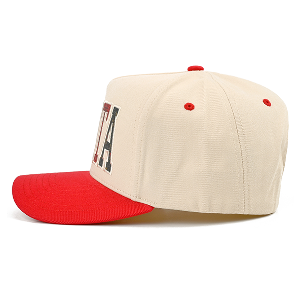 C.C SANTA Applique trucker hat - Red