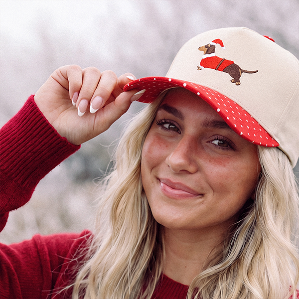 C.C Santa Dachshund trucker hat - Red - worn